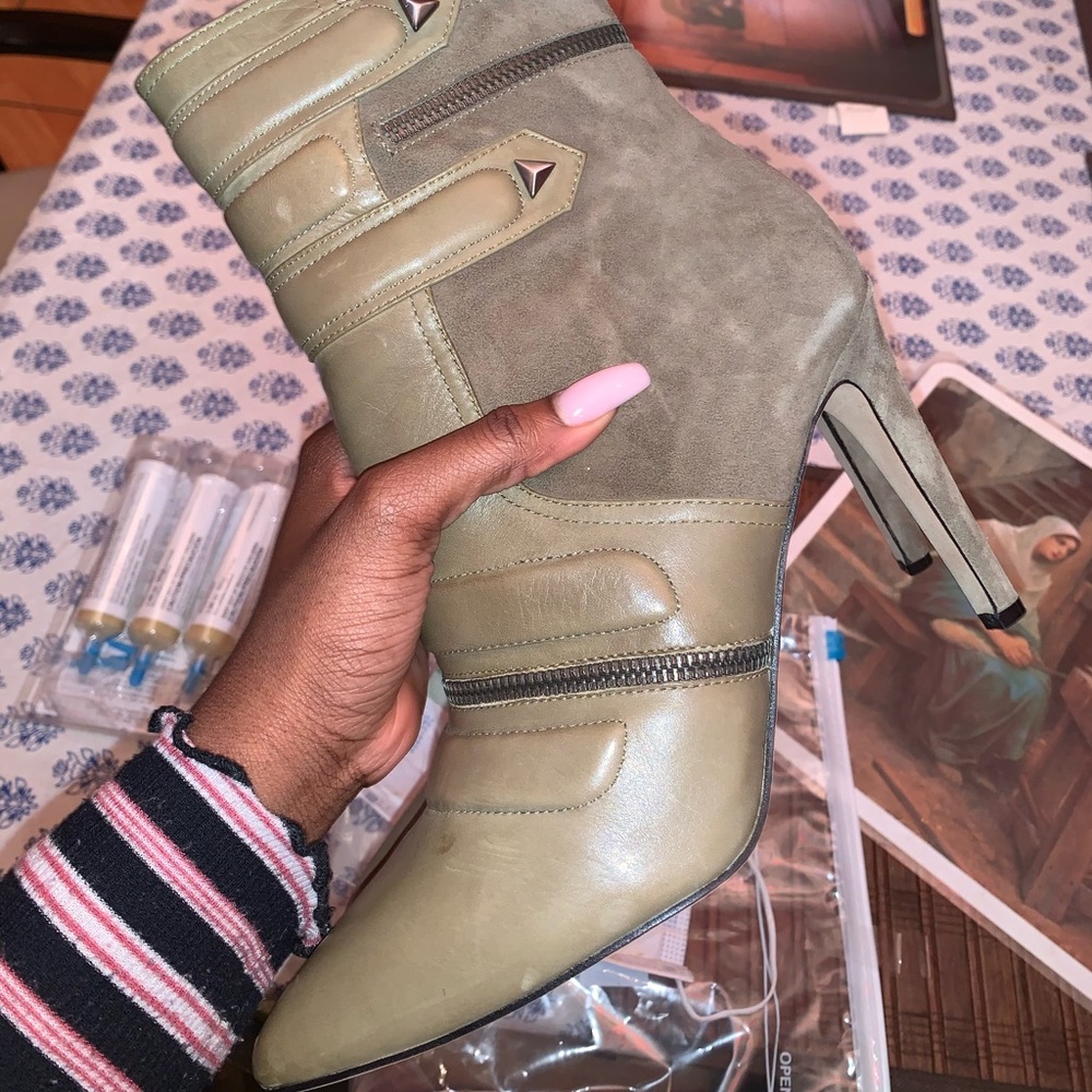Sam Eldeman Boots